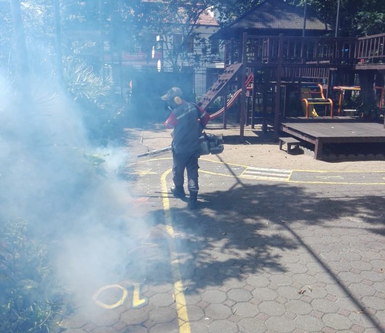 Fogging rutin di area KB & TK Taruna Bakti